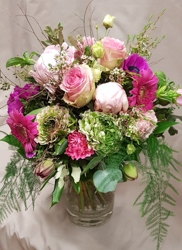 Romantischer Blumenstrauss in rosa/pastell/weiss